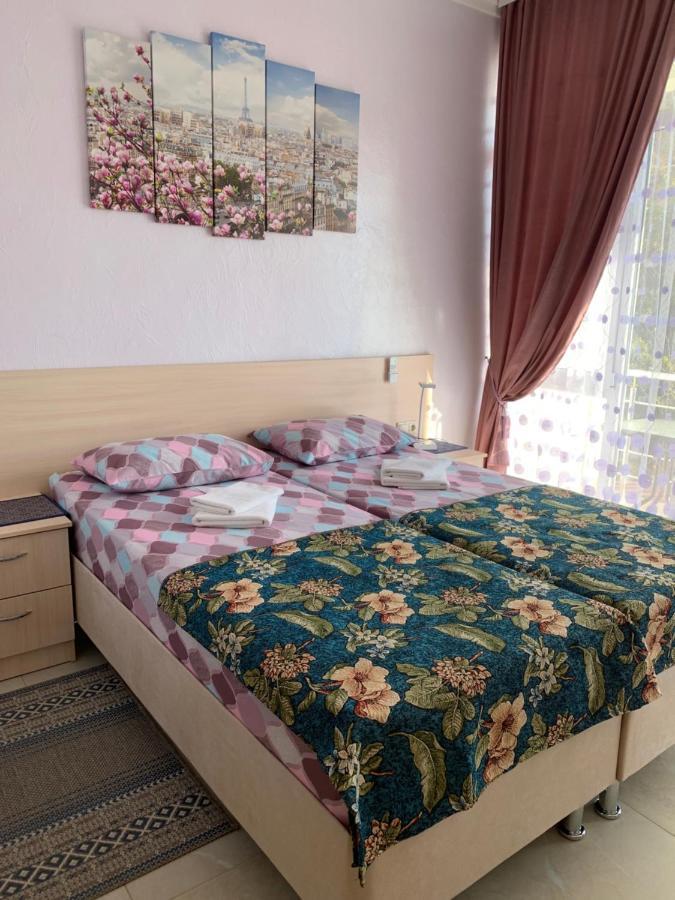 Вита Гагра Екстериор снимка